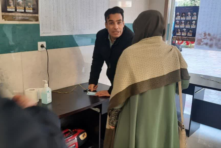حضور باشکوه پرسنل مرکز آموزشی درمانی امین پای صندوق های رای