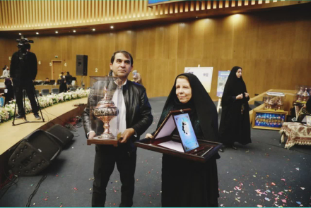 رد پای خیــر بر پهنـه سـلامت/ پروین کلباسـی، فـرشتـه سلامت بیمارستـان امیـن